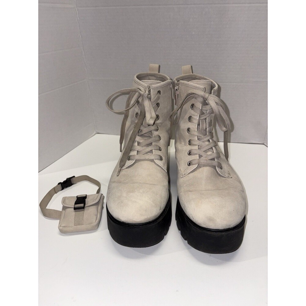 Torrid Mini Pouch Combat Boots Cream Black 10.5WW - Picture 2 of 8